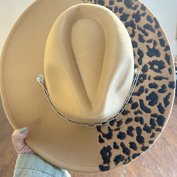 Leopard Print Tan Rancher Engraved Hat - Picture 1 of 1